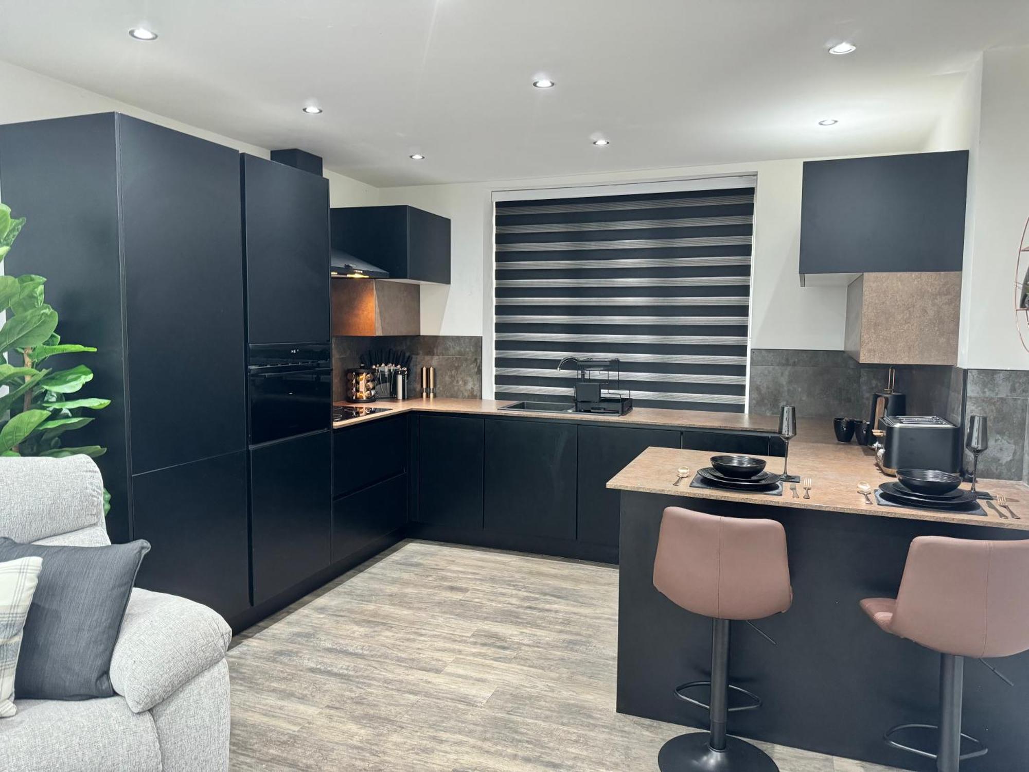 Luxury Flat In Apartment Uxbridge