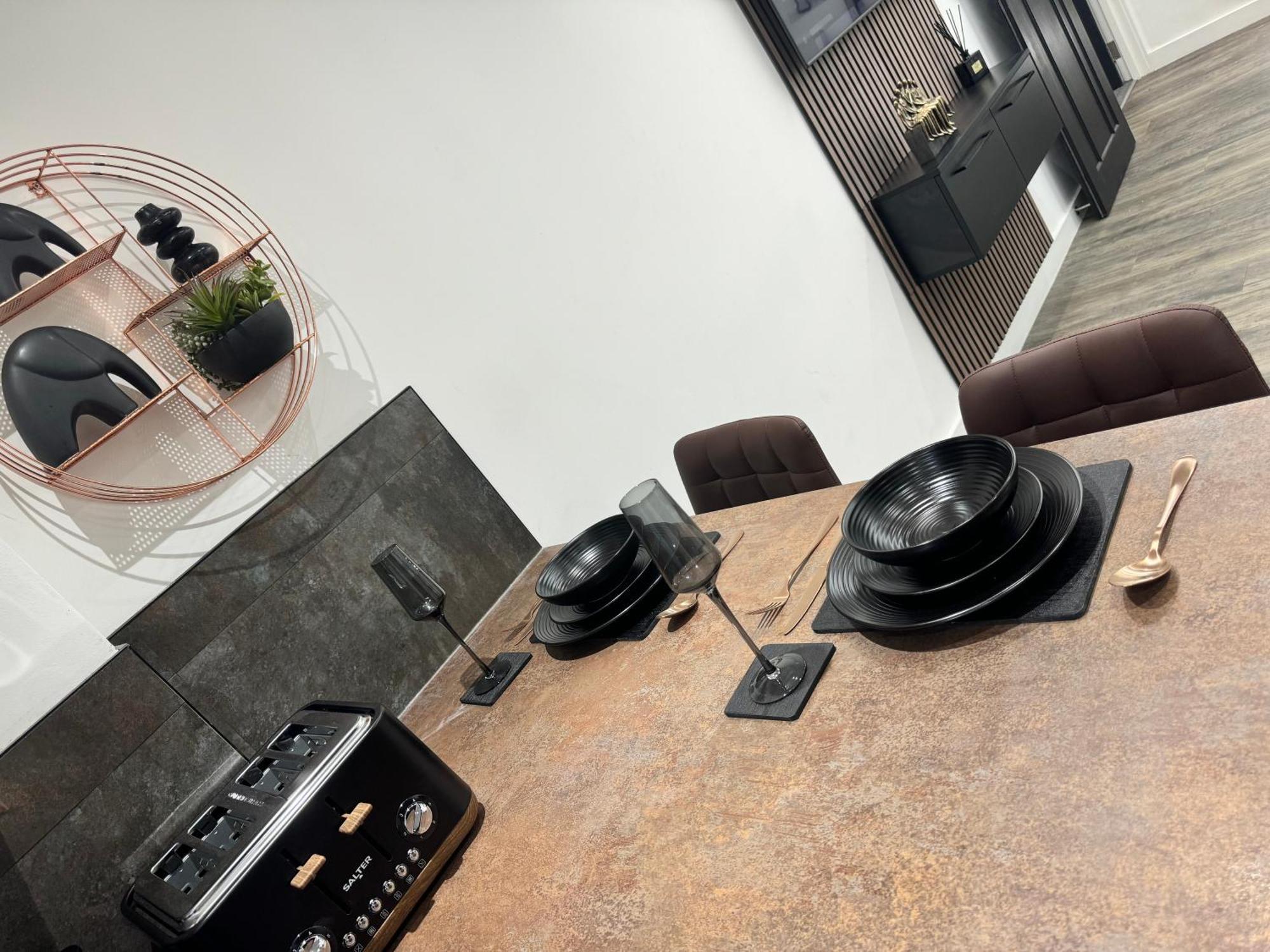 Luxury Flat In Uxbridge