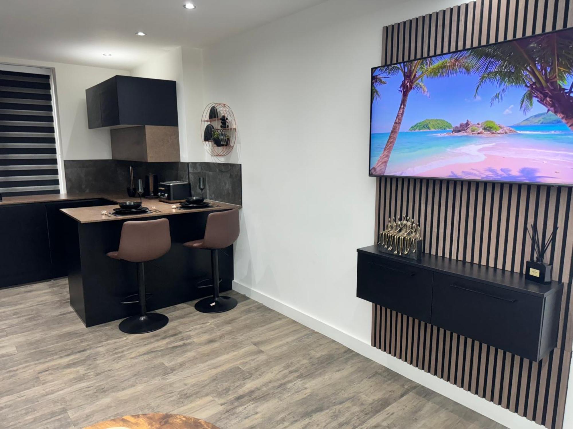 Luxury Flat In Apartment